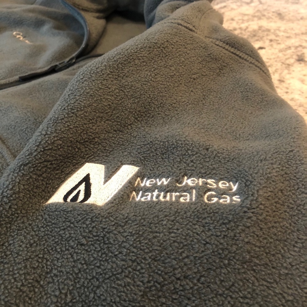 Columbia Half Zip Pullover - Picture 6 of 7